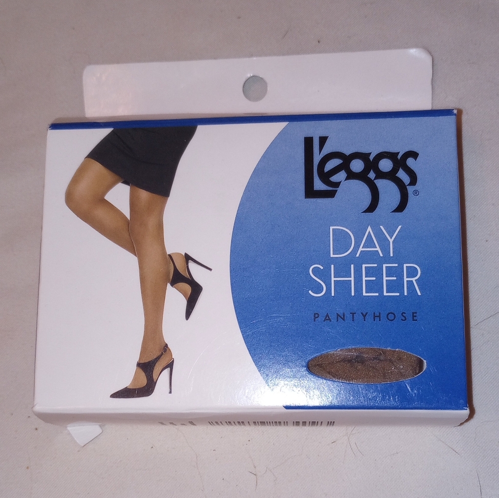 Day Sheer Pantyhose - Tan